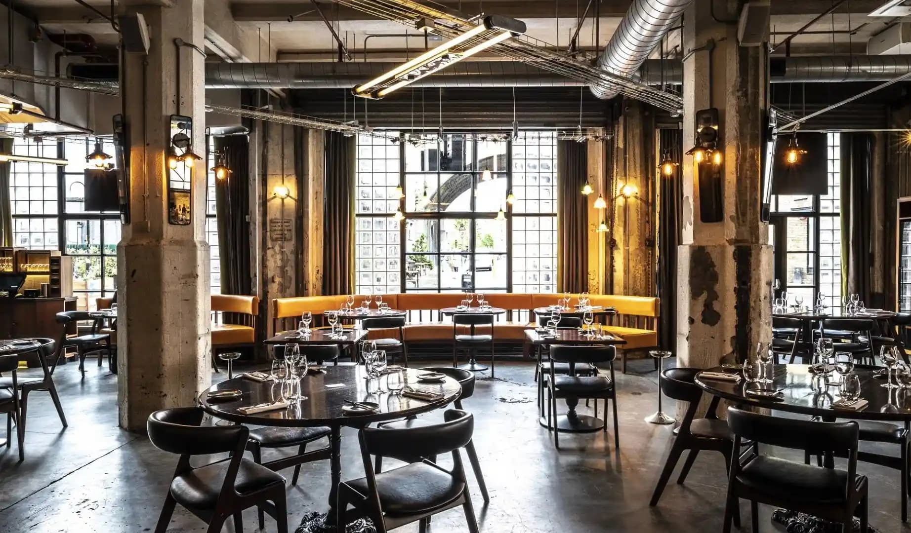 Bread Street Kitchen by Gordon Ramsay (multiple locations)